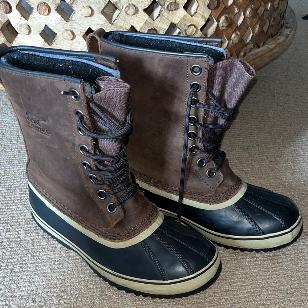 Men’s Size 8 Sorel Winter Boots